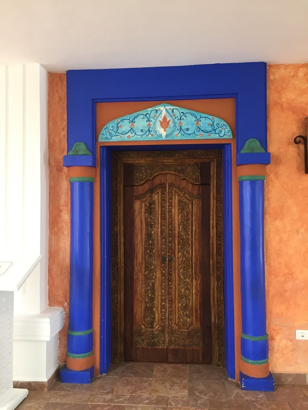 Basmati stunning blue door