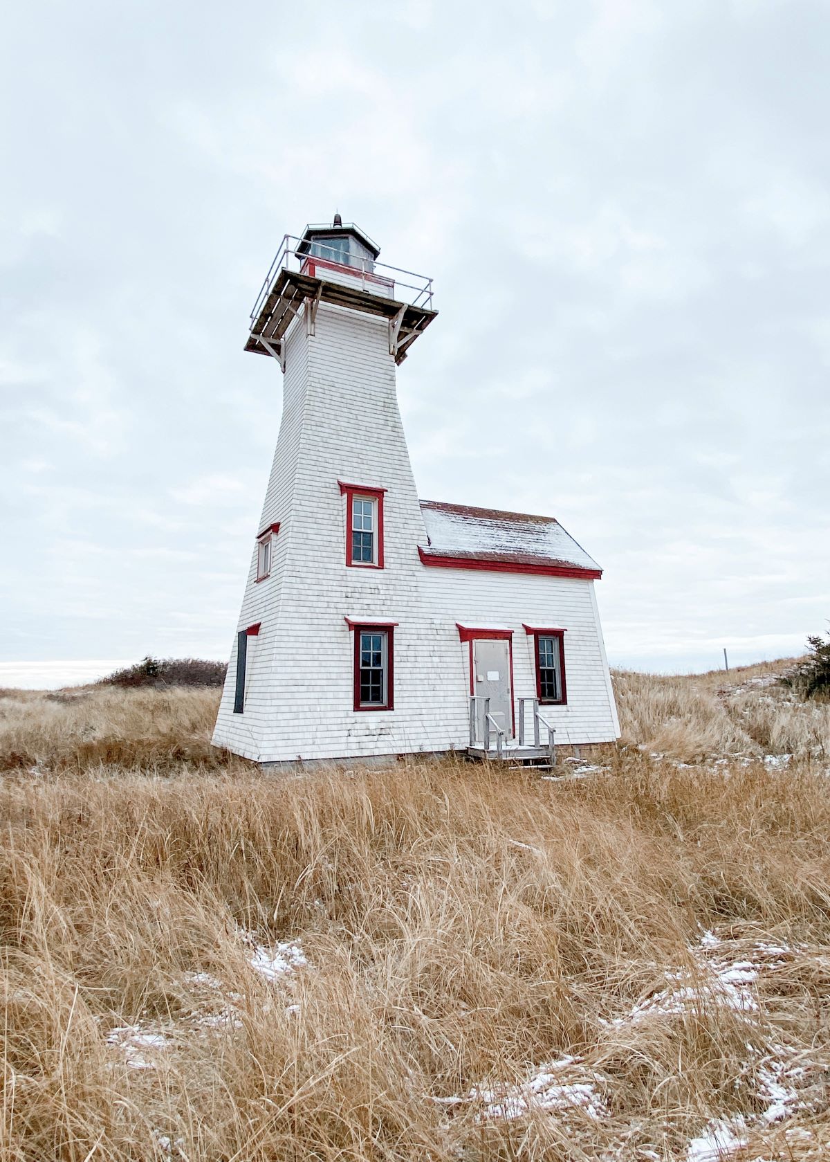 new london lighthouse yankee hill