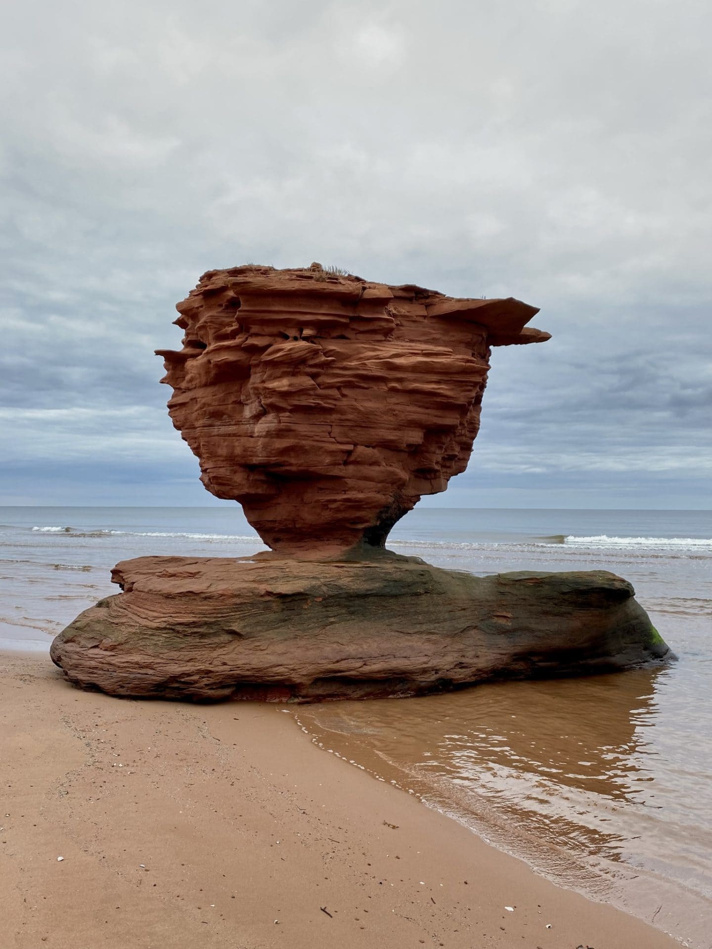 teacup rock thunder cove